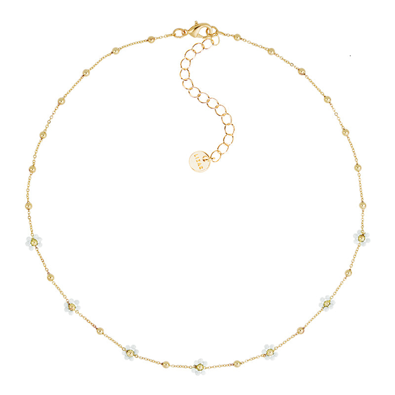 Lizas flower necklace