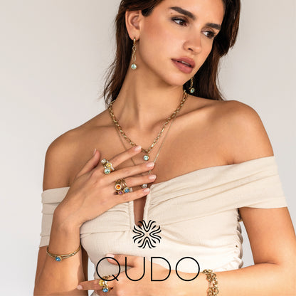 Amoa Necklace
